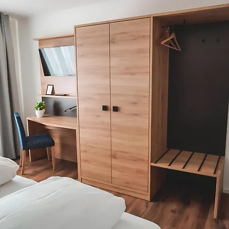 Guest house Raffelsteiner Hof Mornsheim
