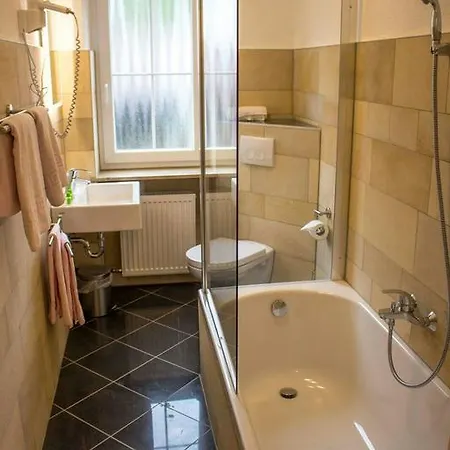 Guest house Raffelsteiner Hof
