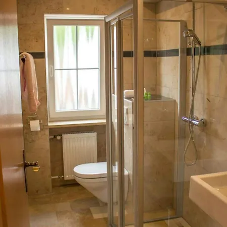 Raffelsteiner Hof Pensionat 2*